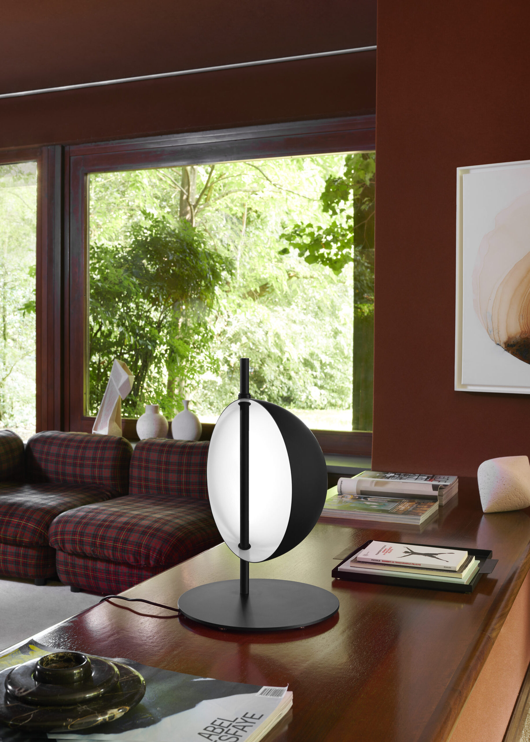 OLUCE SUPERLUNA BLACK TABLE LAMP
