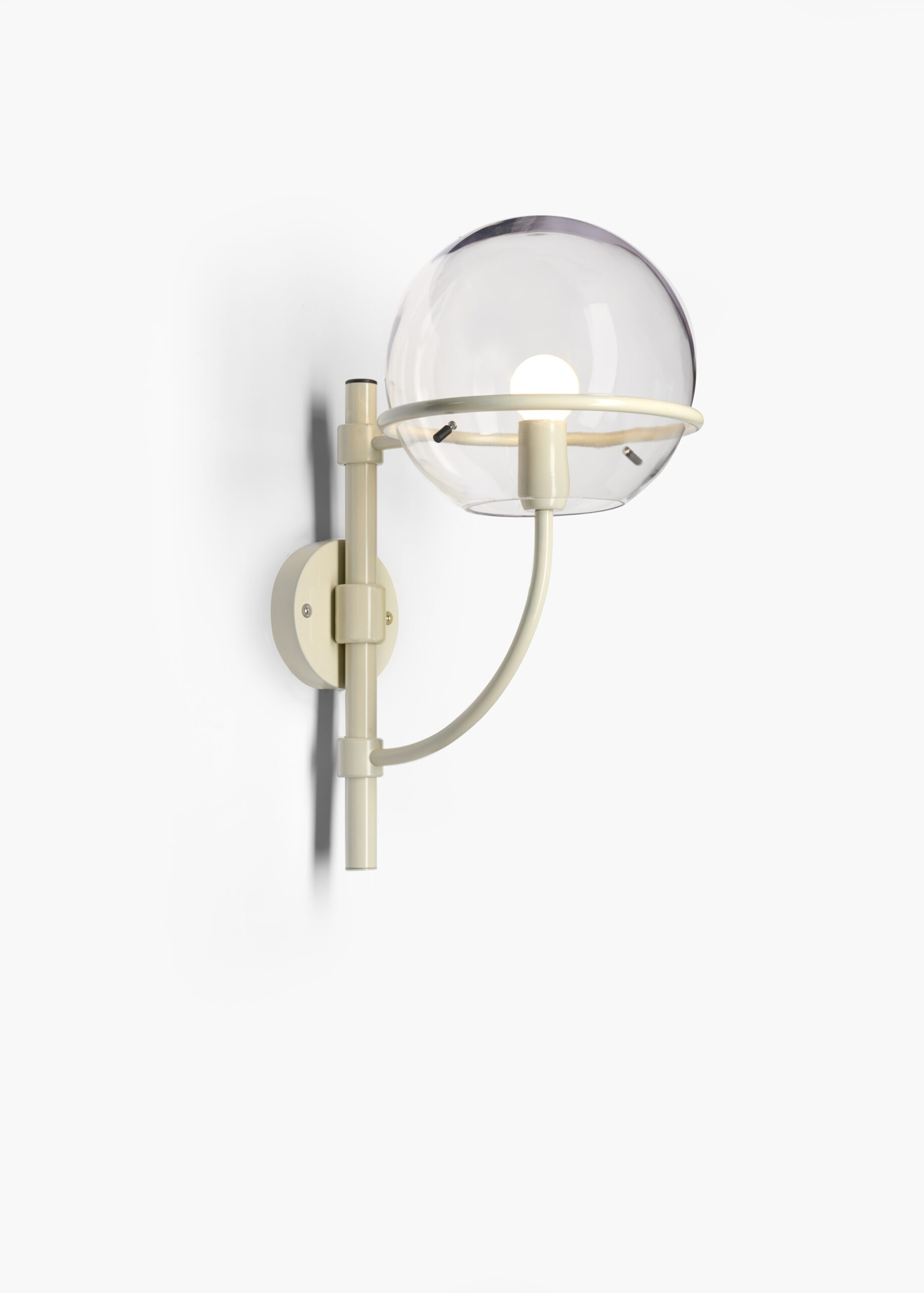 LYNDON-OUTDOOR-SCONCE-OLUCE