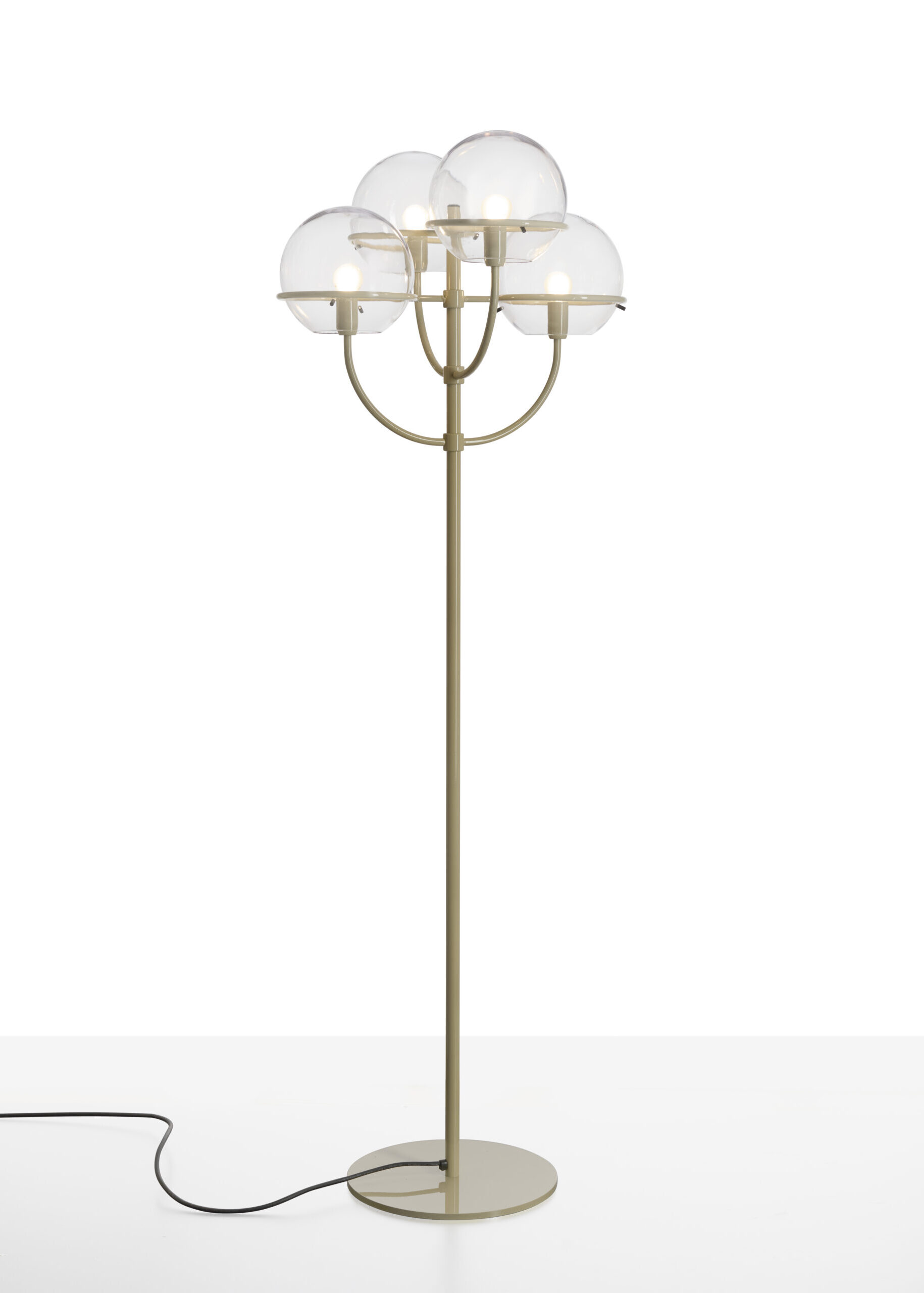 LYNDON-FLOOR-OUTDOOR-OLUCE
