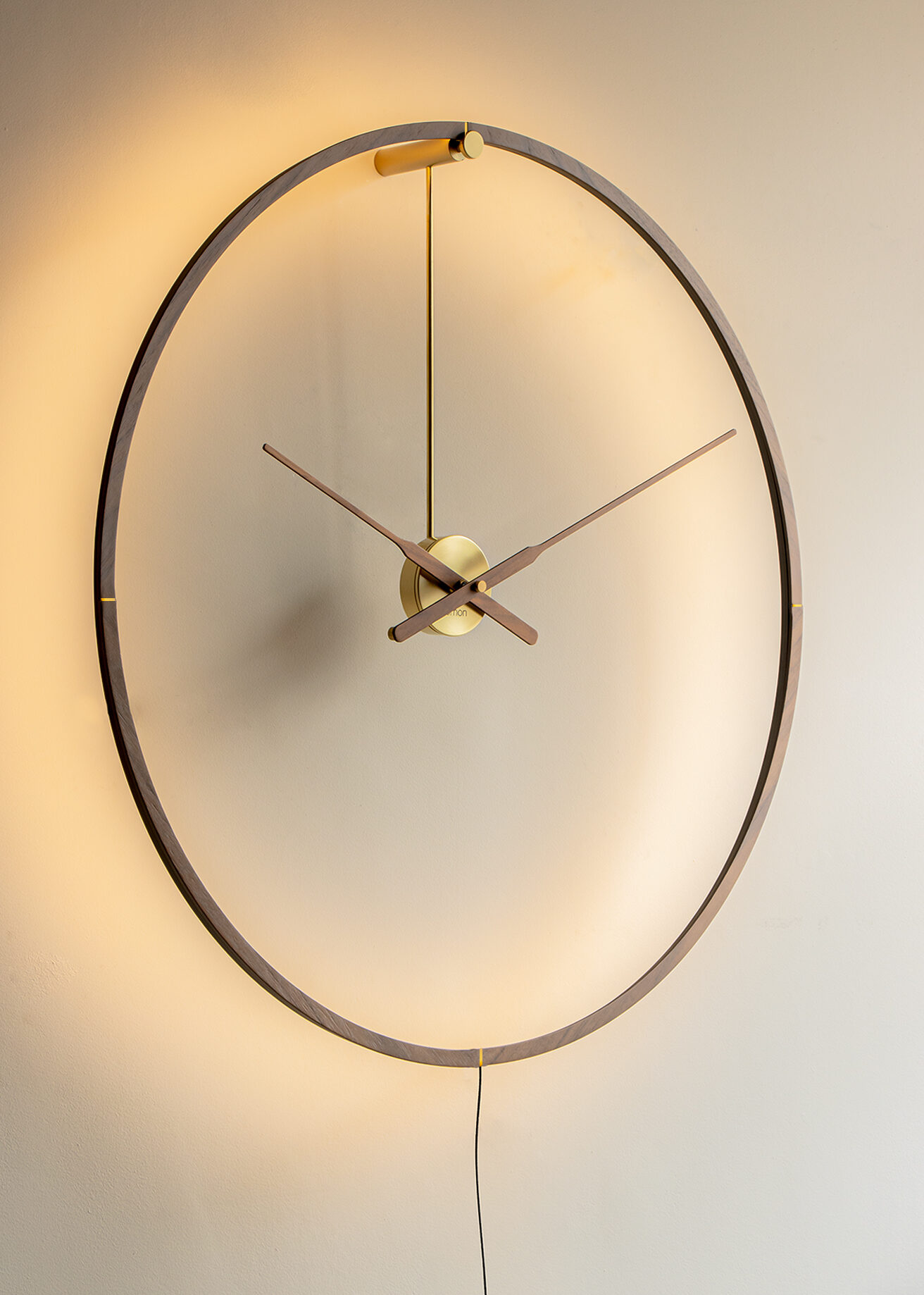 OMBRA_PREMIUM_CLOCK_NOMON